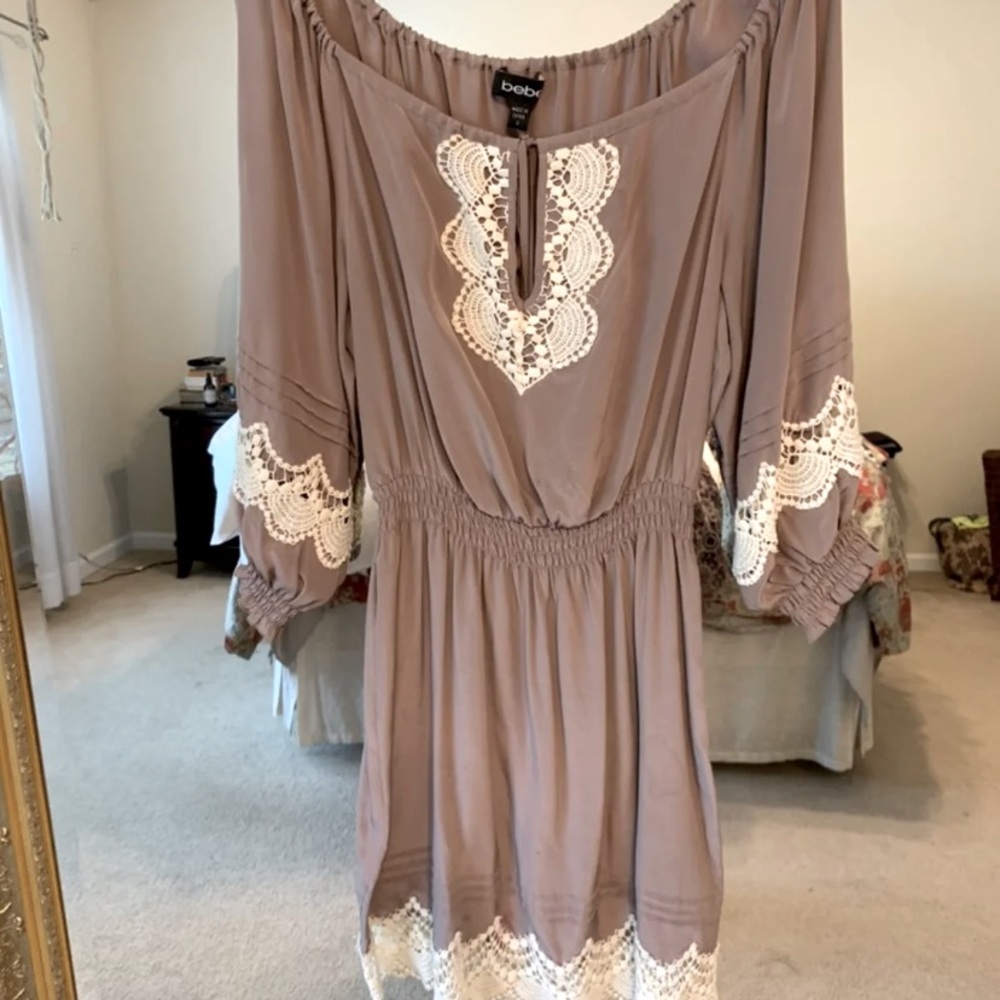 Women’s dress